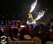 [碧桂園鉆石灣何府宴會(huì)]被聘請花式調(diào)酒演出